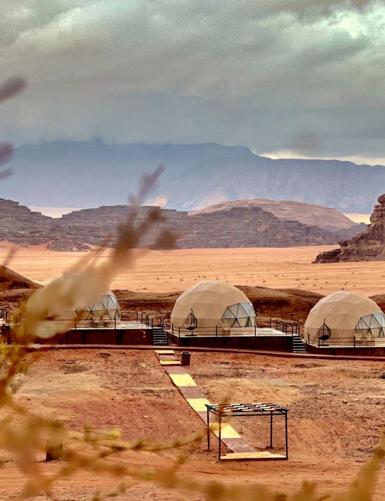 Rum Flower Bubbles Luxury Camp Wadi Rum Zewnętrze zdjęcie